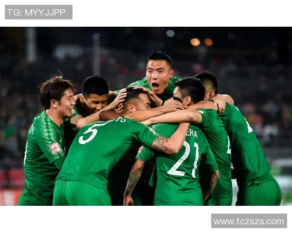 武汉羽毛球队强势领跑杯赛积分榜以98分稳居第一位